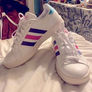 Adidas grant court teal pink and purple. Worn once.